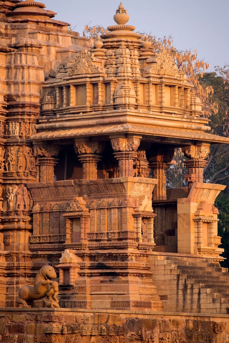 Full Day 8-Hour Heritage Tour to Khajuraho Temples